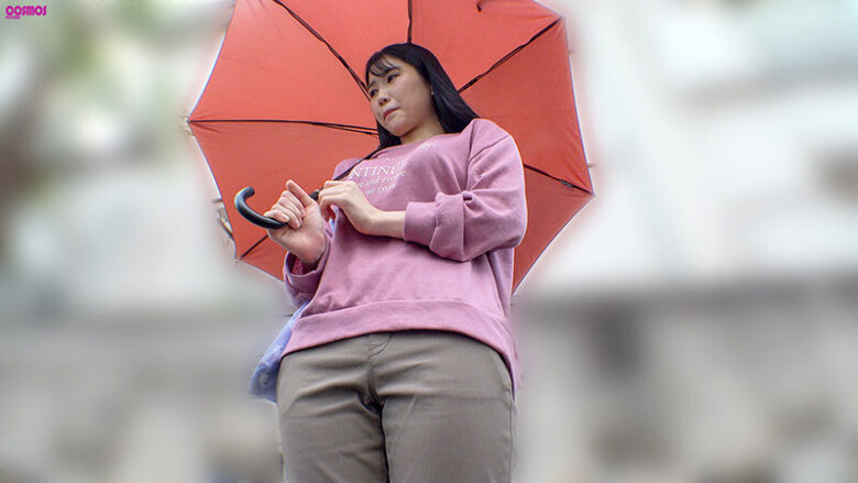 生活に困り自宅でメンズエステを始めた近所のシングルマザーと中出しSEX ここさん（25歳） 1枚目