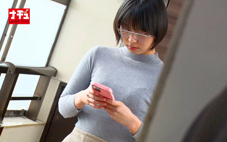 女性専用マンション羞恥 ねっとり微乳いじりで腰をヒクつかせ感じまくる地味娘 15枚目