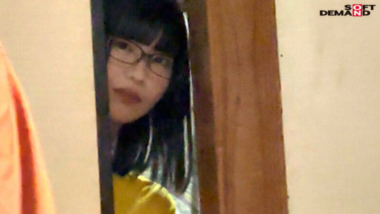 ドキュメント「アラサー喪女ニート」～ボクのお姉ちゃんは数年前と変わっていなかった～ チ×ポに目を輝かす〇〇体型の干物姉（27） 6枚目