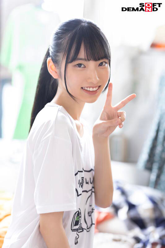 元引きこもりのポコチン絵師 鳥羽いく（20） 実家にお邪魔して1泊2日のAVデビュー撮影 19枚目