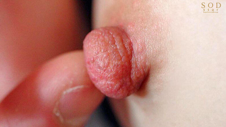 未だ大学生活を夢見るチクニ―中毒の5浪ちゃん！乳首をイジイジしないと勉強が捗らない生徒を受け持った家庭教師の僕は、受験勉強と並行して性のお手伝いもさせられて困っています。 青空ひかり（24） 3枚目