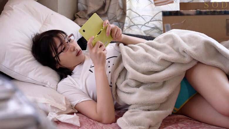 しゃぶり癖喪女ニート 引きこもり自立センターの僕が初めて訪問した相談者は常に何かをしゃぶっていないと気が済まない女（23）だった。 唯井まひろ 3枚目