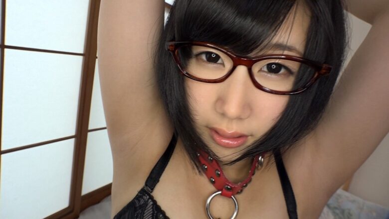 サセ神さまが来た！おじさん家泊めて///【地味巨乳】寝取り中出し【メガネっ子】 森星いまり 10枚目