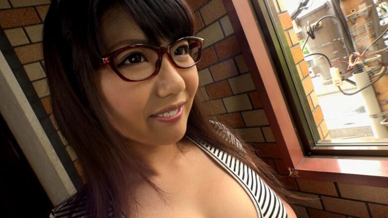 サセ神さま、ふたり。おじさん家（ち）泊めて///【地味巨乳】寝取り中出し【メガネっ子】杏梨 加奈子 1枚目