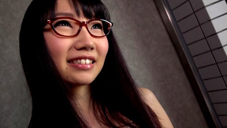 サセ神さま、ふたり。おじさん家（ち）泊めて///【地味巨乳】寝取り中出し【メガネっ子】杏梨 加奈子 12枚目