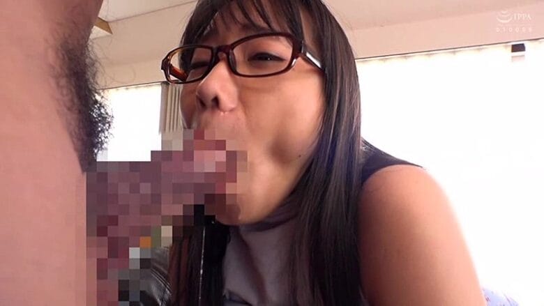 ★配信限定特典付★パートちゃん。発育良すぎ… いやらしい変態セックス4時間 「むっちむち」「爆乳」「ドM」三拍子揃ったメガネ地味主婦、店長と絶賛不倫中 7枚目