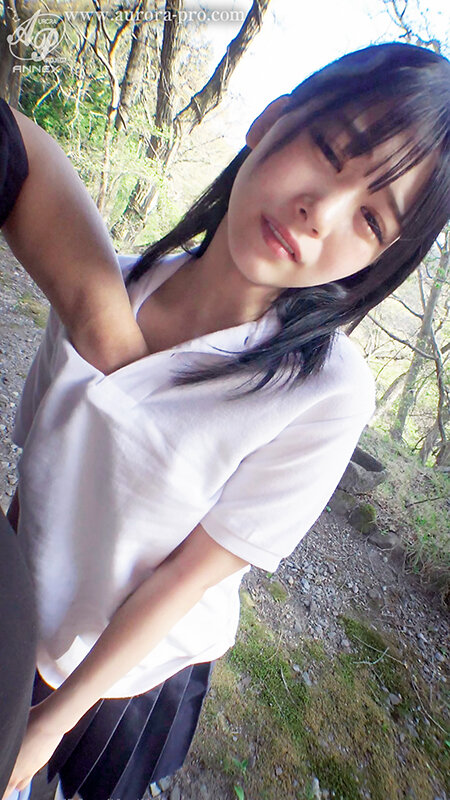 純朴美少女との愛液飛び散る変態お泊りセックス 逢月ひまり 1枚目