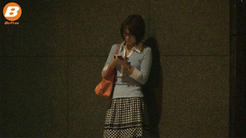 真面目な娘ほどカラダはエロい！彼女はいいなりメガネっ娘巨乳 広瀬うみ 1枚目