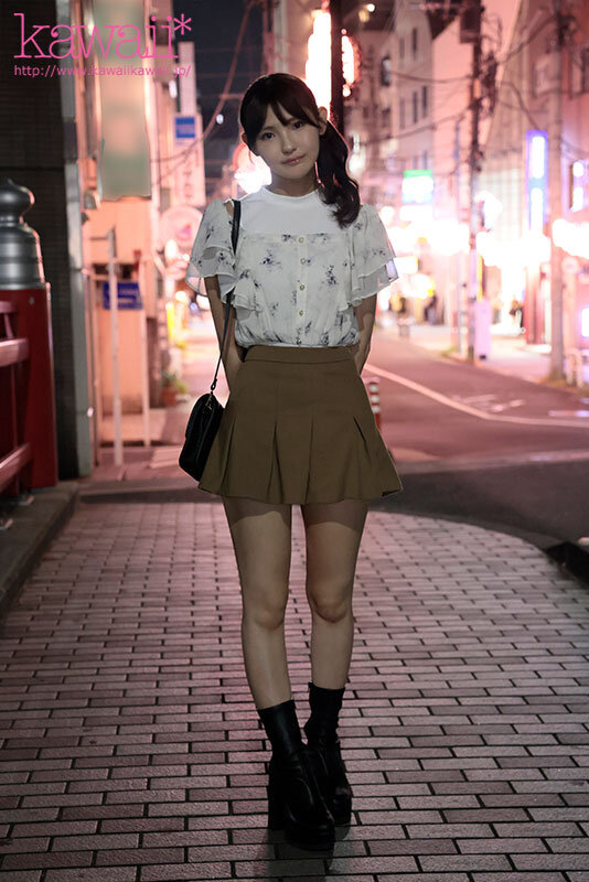 国内で最も可愛く最も全体スタイルが良いビル清掃員がAVデビュー！？クビレ54cm美巨乳 小泉楓さん（20） アダルト出演 12枚目