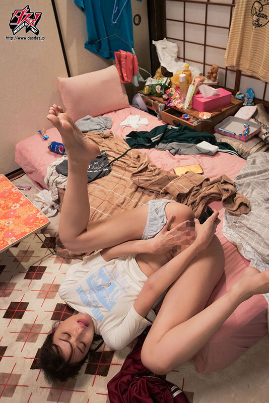 アラサー喪女姉を説教◯◯◯したら10年振りのチ〇ポに性欲大爆発！ 隠れ巨乳を激揺れさせてタネ搾り野獣プレス！！ 佐野ゆま 6枚目