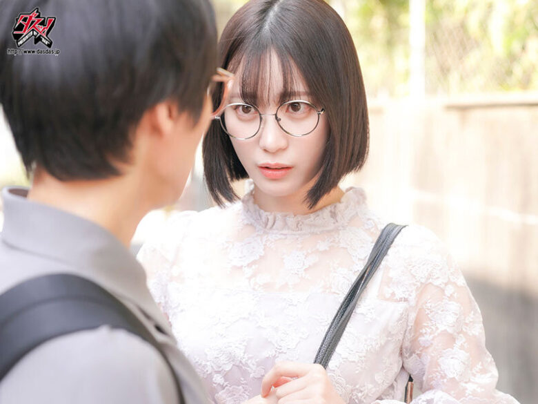 逆コス誘惑してくるオタクリケジョと最高に気持ちよいセックス 美谷朱音 11枚目