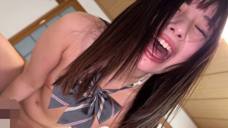 『地味で控えめな私ですがおじさんのデカチンが大好きです』見た目とギャップ全開の超敏感体質女子○生 下品なオホ声と白目剥き出しでイキ狂う大量潮吹き性交 松井日奈子 4枚目