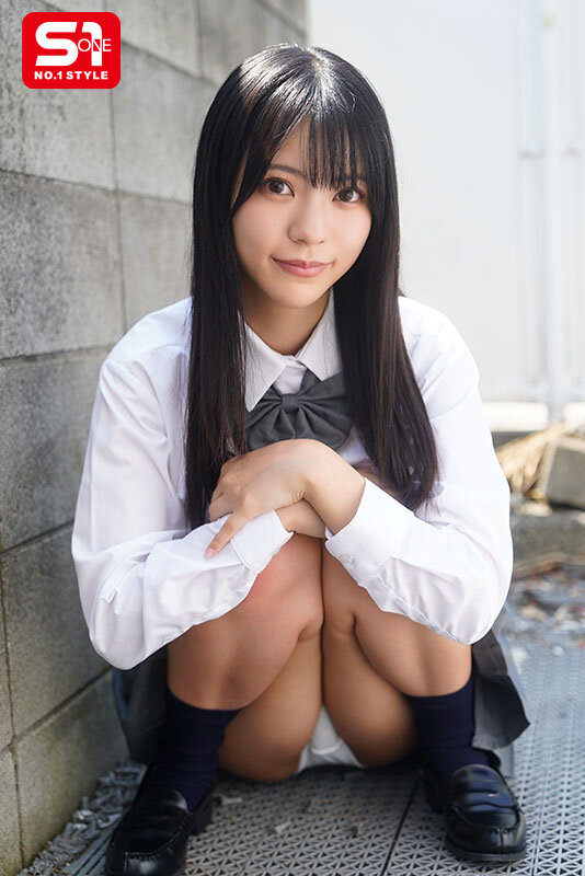 清楚系に見えてエロ妄想癖の文学女子と二人きりになったら…耳元でスッゴイ淫語囁かれながら強●勃起でヤラレちゃう。 浅野こころ 9枚目