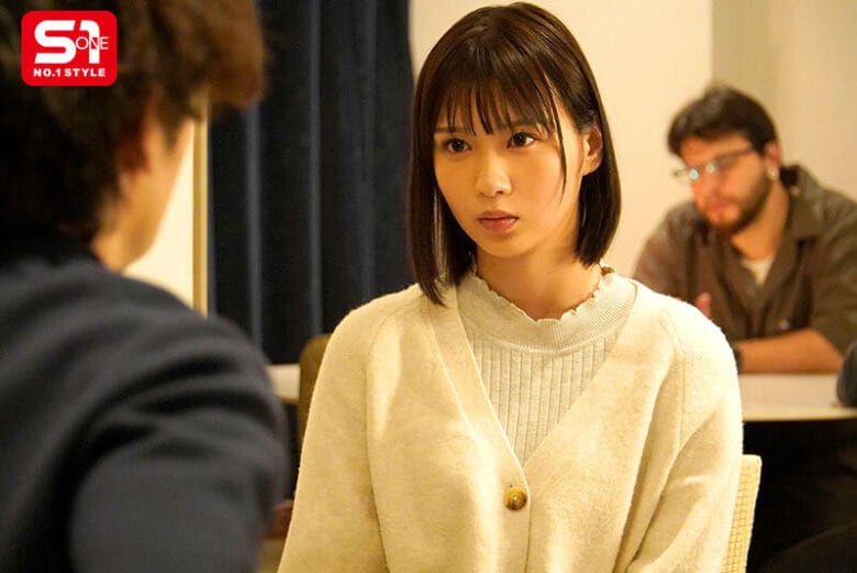 バイト先の地味なノーマーク女子と一緒に飲んだら… まさかのSEX大好きエロモンスターで精液透明になるまで何度もヌカれた。 兒玉七海 4枚目